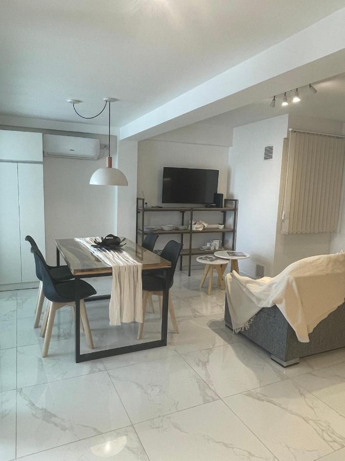 Departamento Centrico Con Cochera - Cordoba Argentina- المظهر الخارجي الصورة