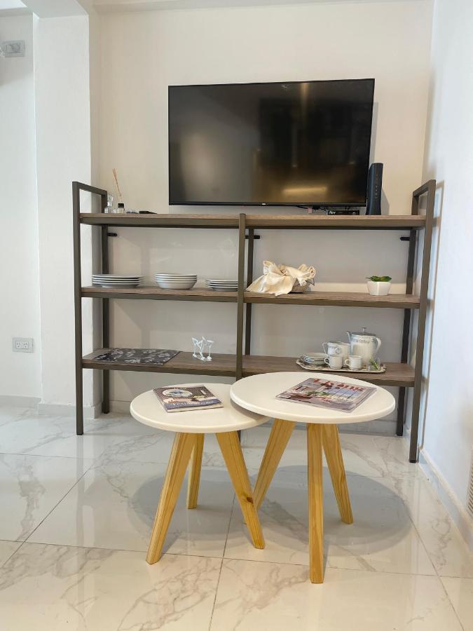 Departamento Centrico Con Cochera - Cordoba Argentina- المظهر الخارجي الصورة