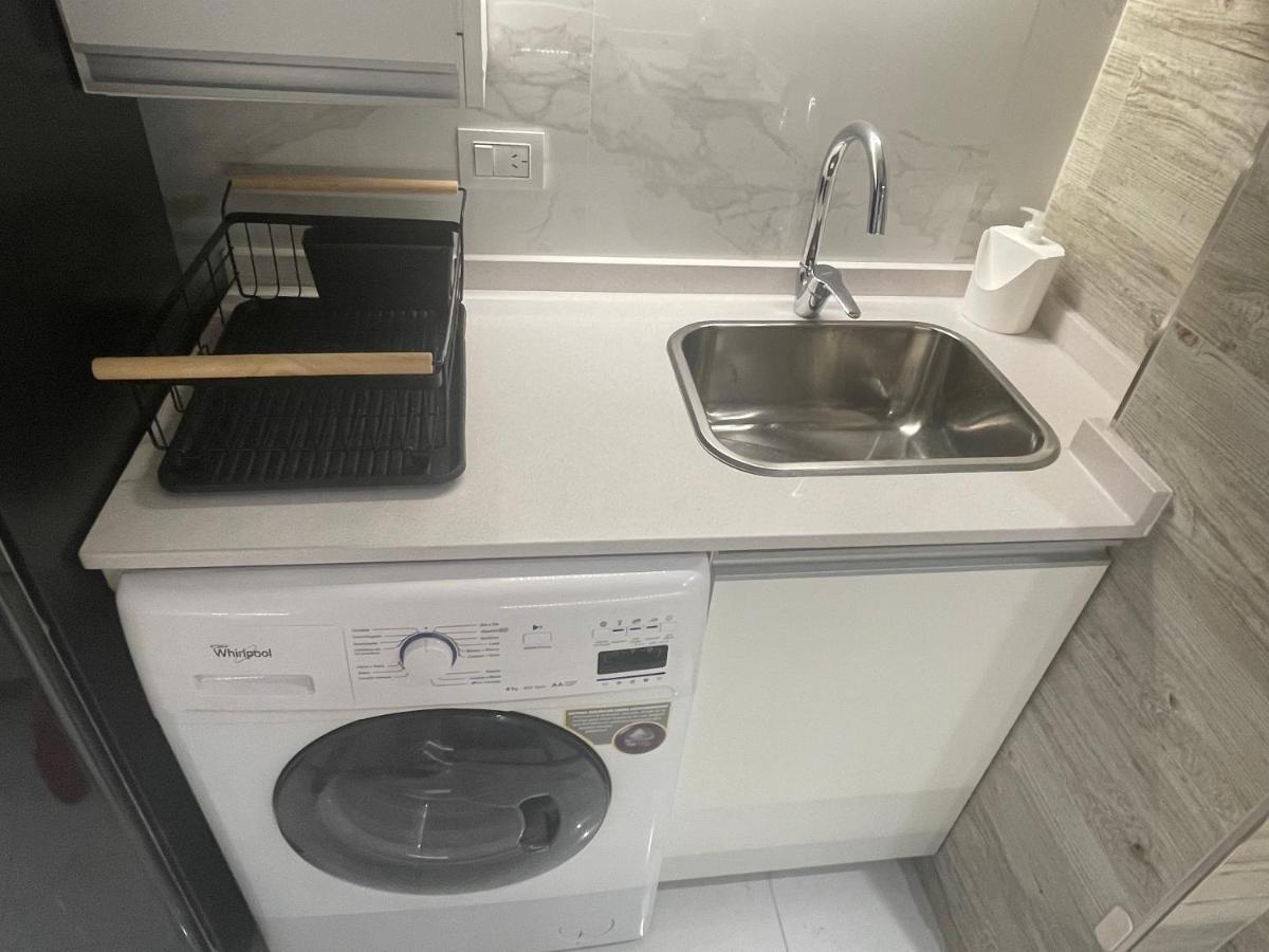 Departamento Centrico Con Cochera - Cordoba Argentina- المظهر الخارجي الصورة