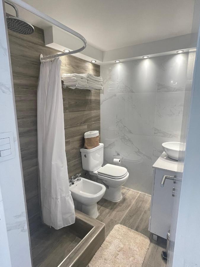 Departamento Centrico Con Cochera - Cordoba Argentina- المظهر الخارجي الصورة