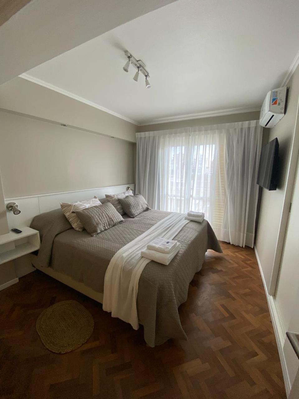 Departamento Centrico Con Cochera - Cordoba Argentina- المظهر الخارجي الصورة
