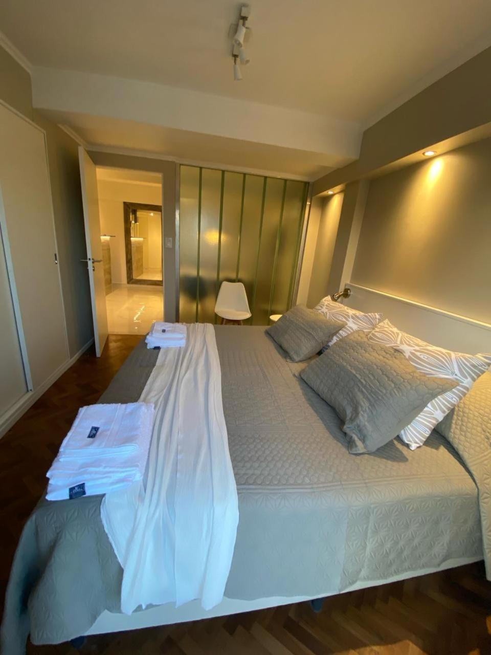 Departamento Centrico Con Cochera - Cordoba Argentina- المظهر الخارجي الصورة