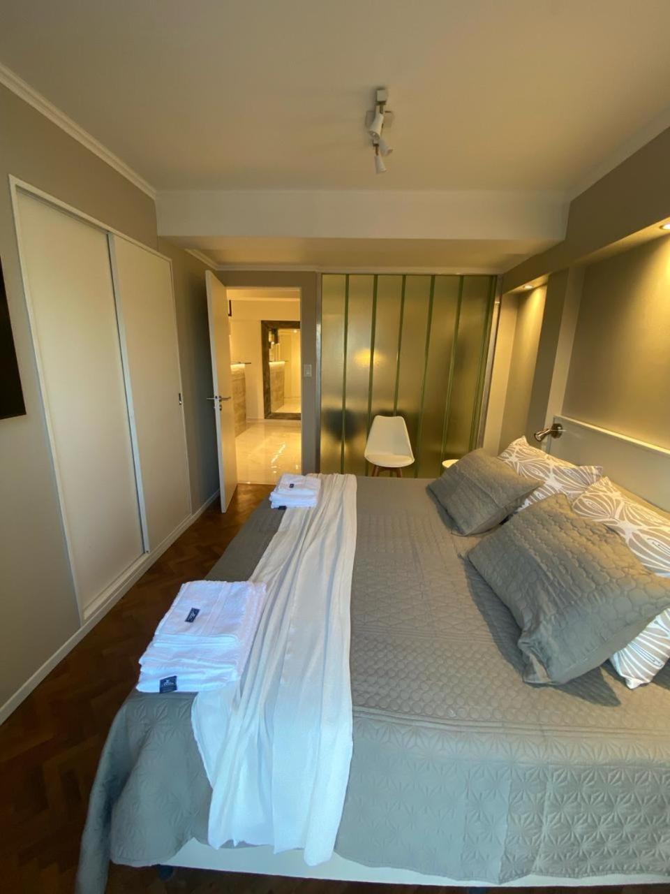 Departamento Centrico Con Cochera - Cordoba Argentina- المظهر الخارجي الصورة